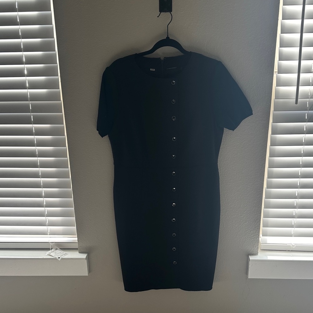 Elie Tahari Black Button-Down Dress